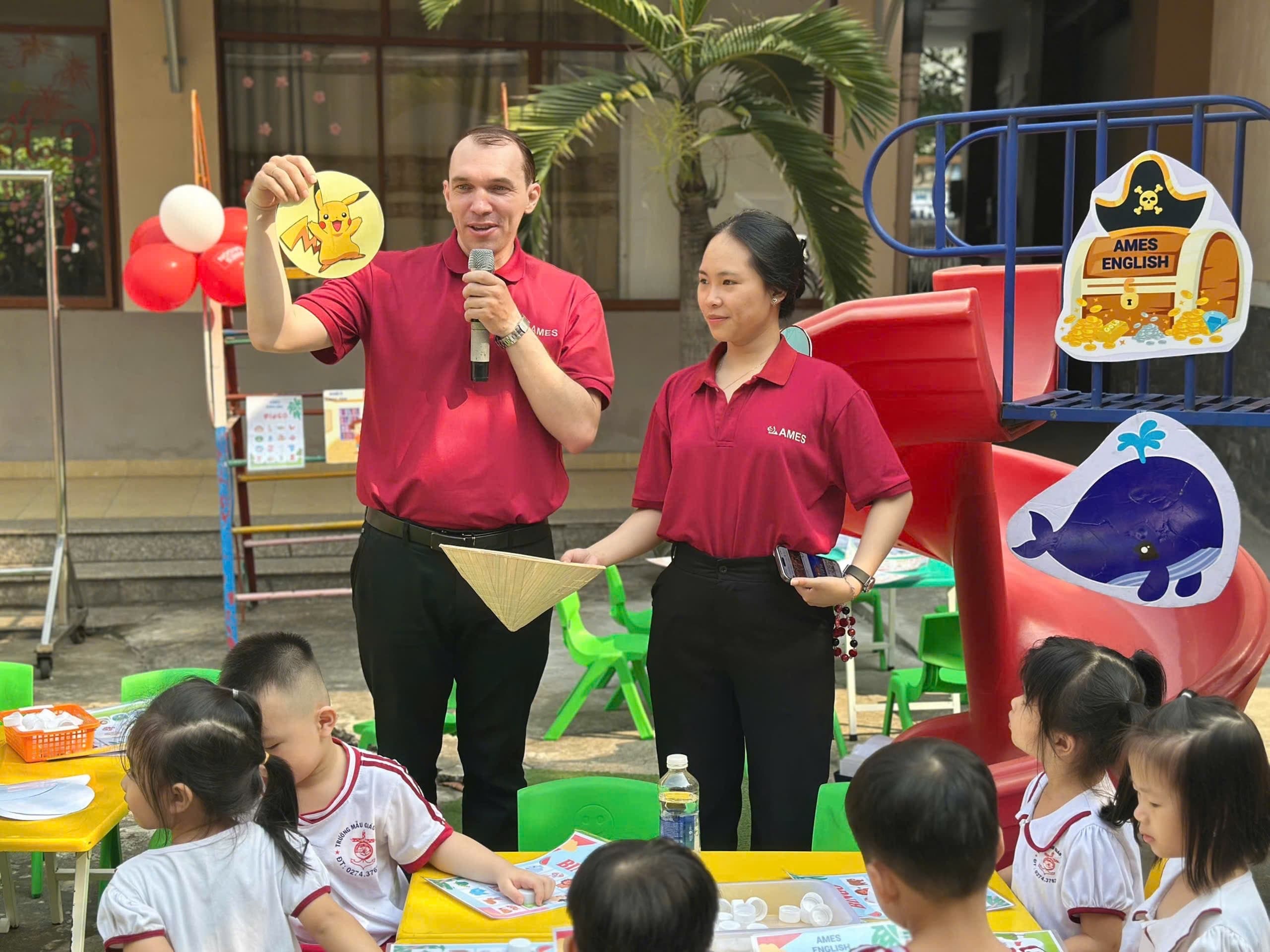 Hoạt động liên kết AMES Sài Gòn 1